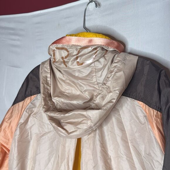 Nike Air Jordan Future Primal Track Jacket. Size Small. - Picture 10 of 13